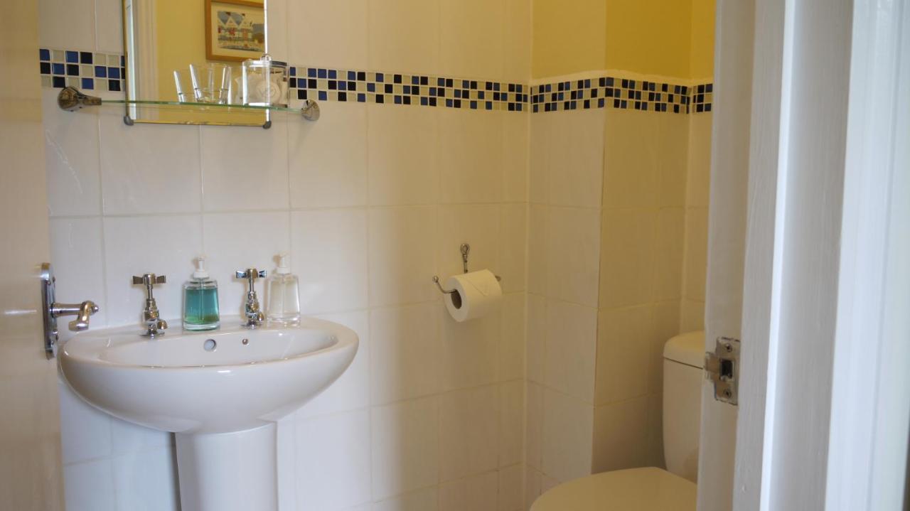Gable Lodge Guest House Линтън Екстериор снимка