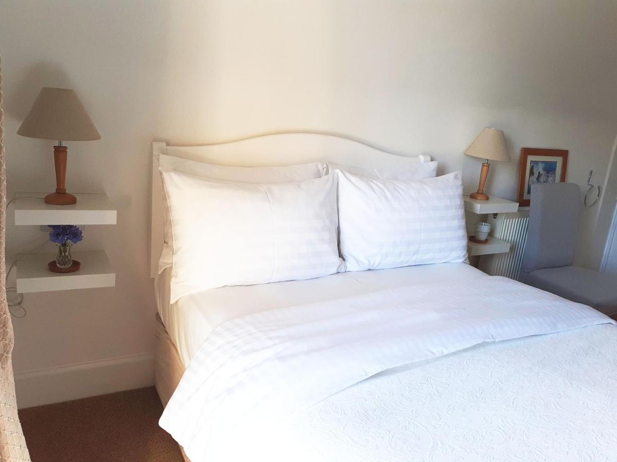 Gable Lodge Guest House Линтън Екстериор снимка